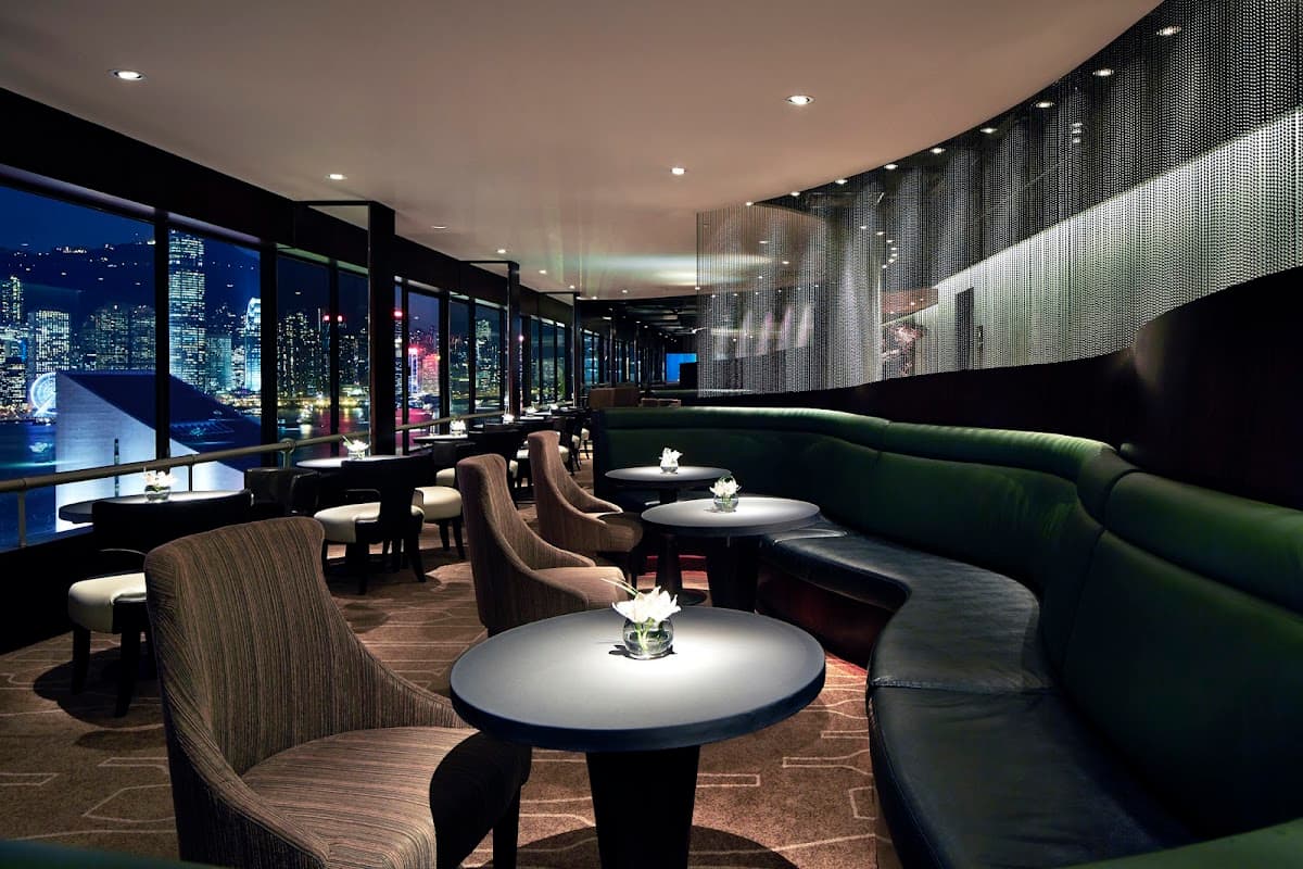 Sky Lounge 視佳廊 — rooftop bar in 香港
