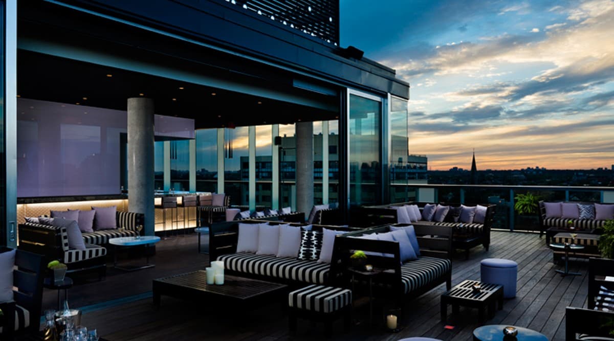 Rooftop Lounge