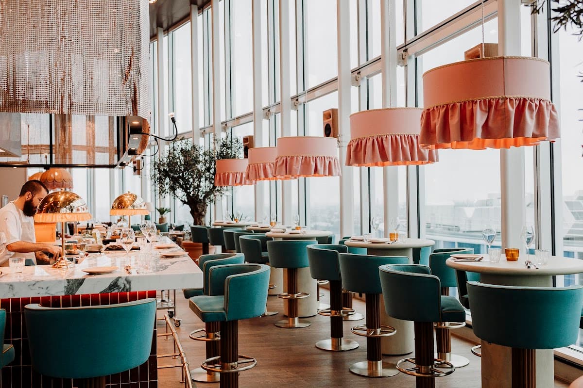 Hasta La Vista, Baby - Restaurant & Rooftop Bar