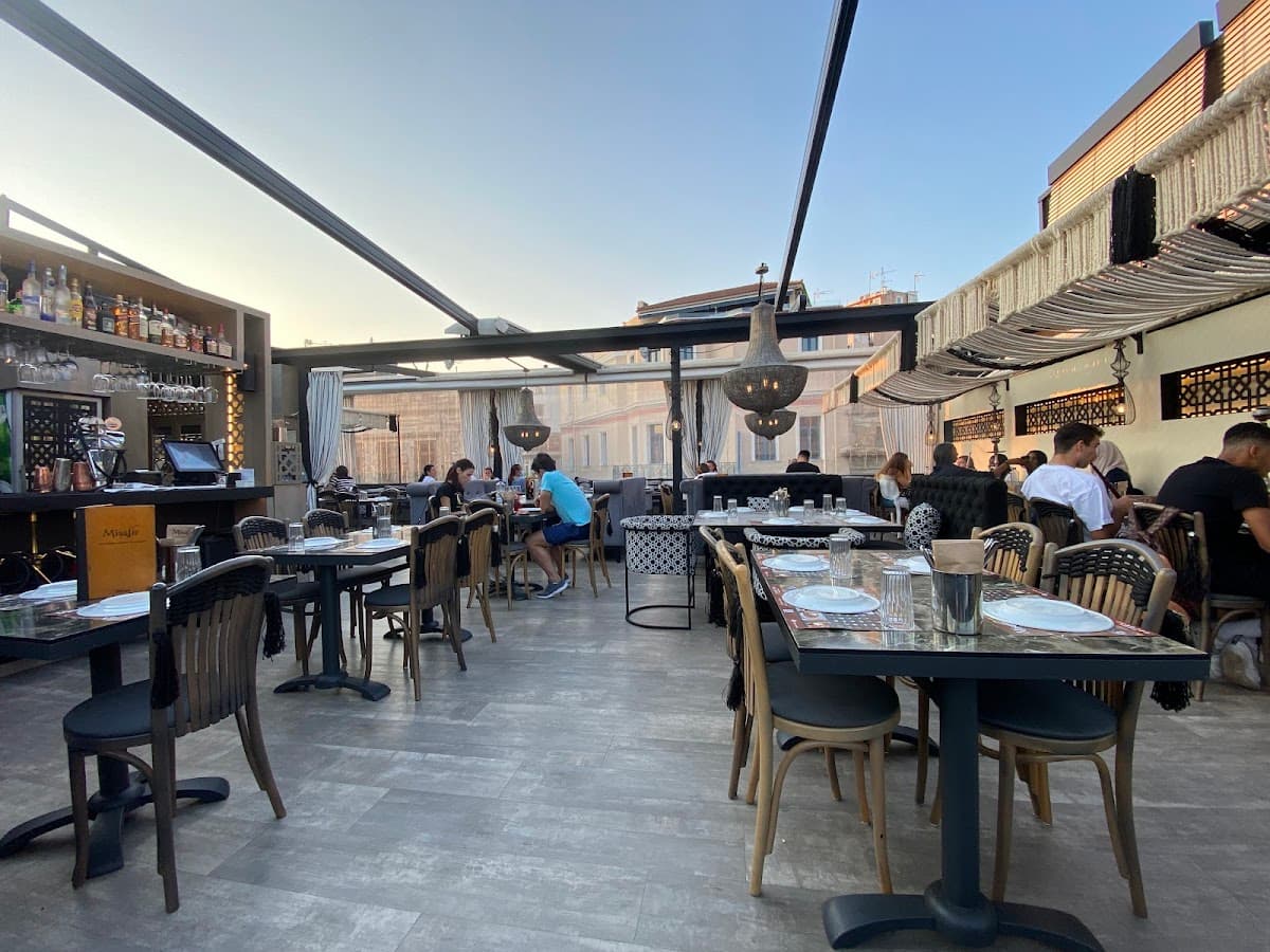 Misafir Restaurant - Roof garden - Coctail - Shisha