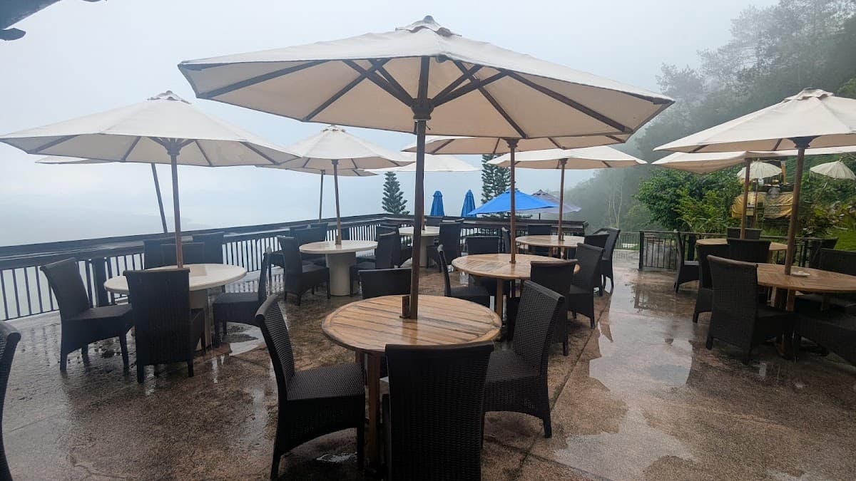 Lakeview Restaurant