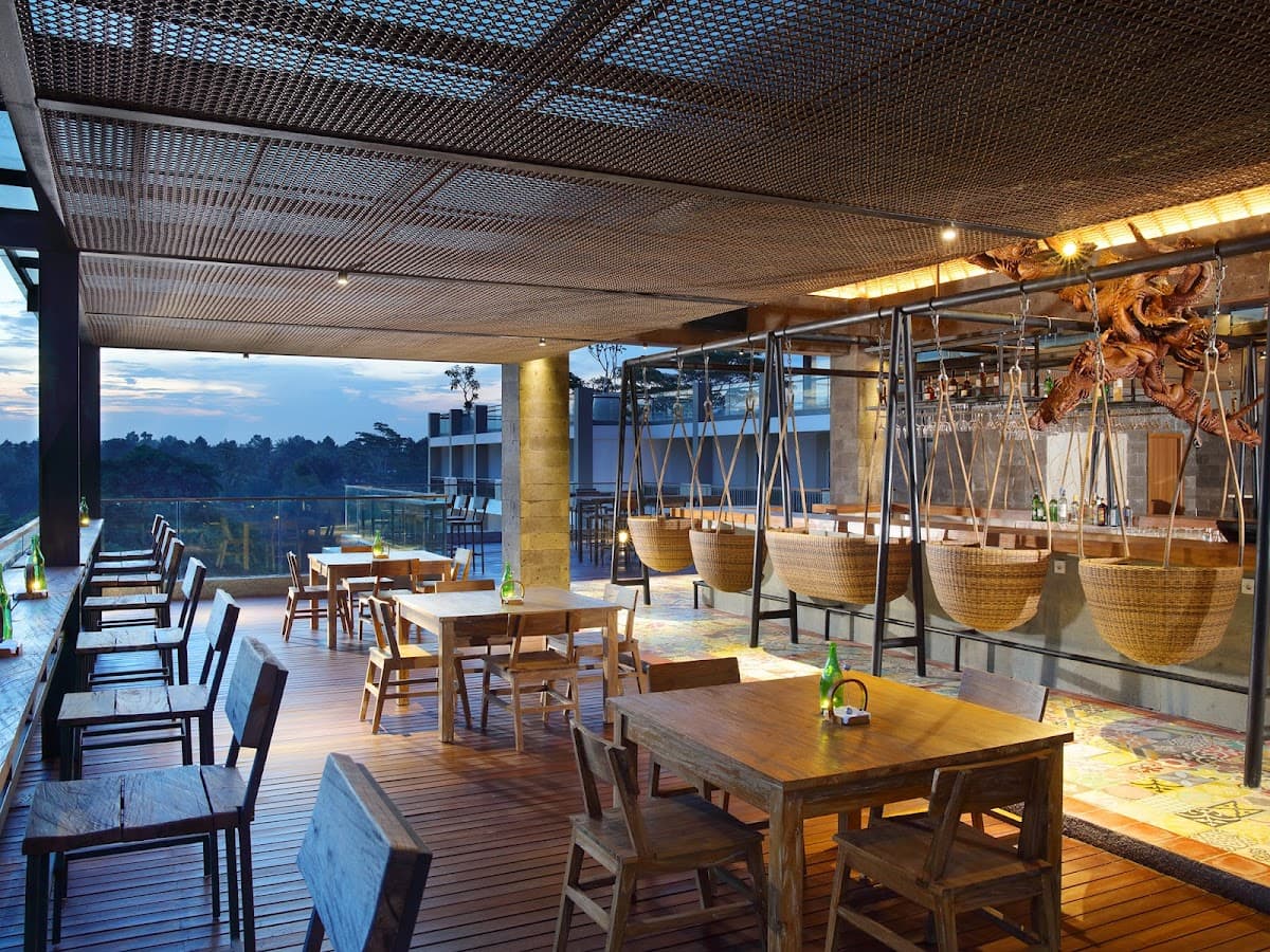 Naga Rooftop Bar and Lounge