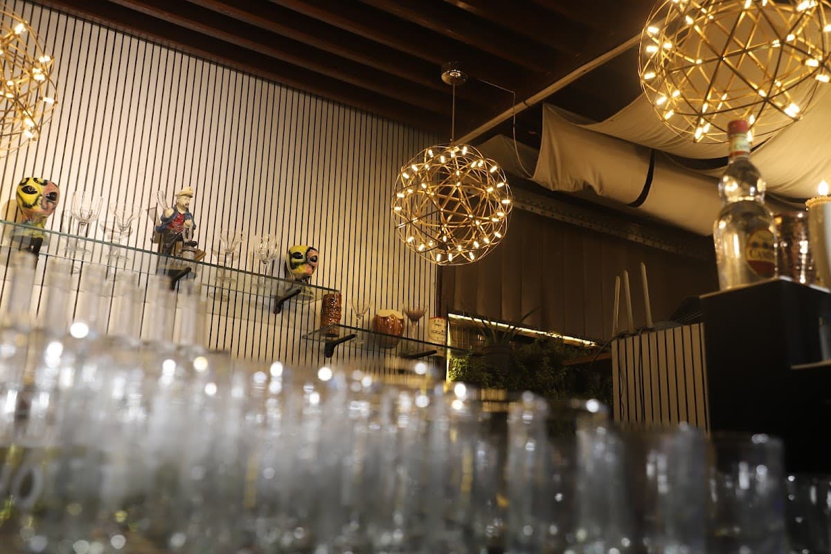 KAIRO ROOFTOP CAFE