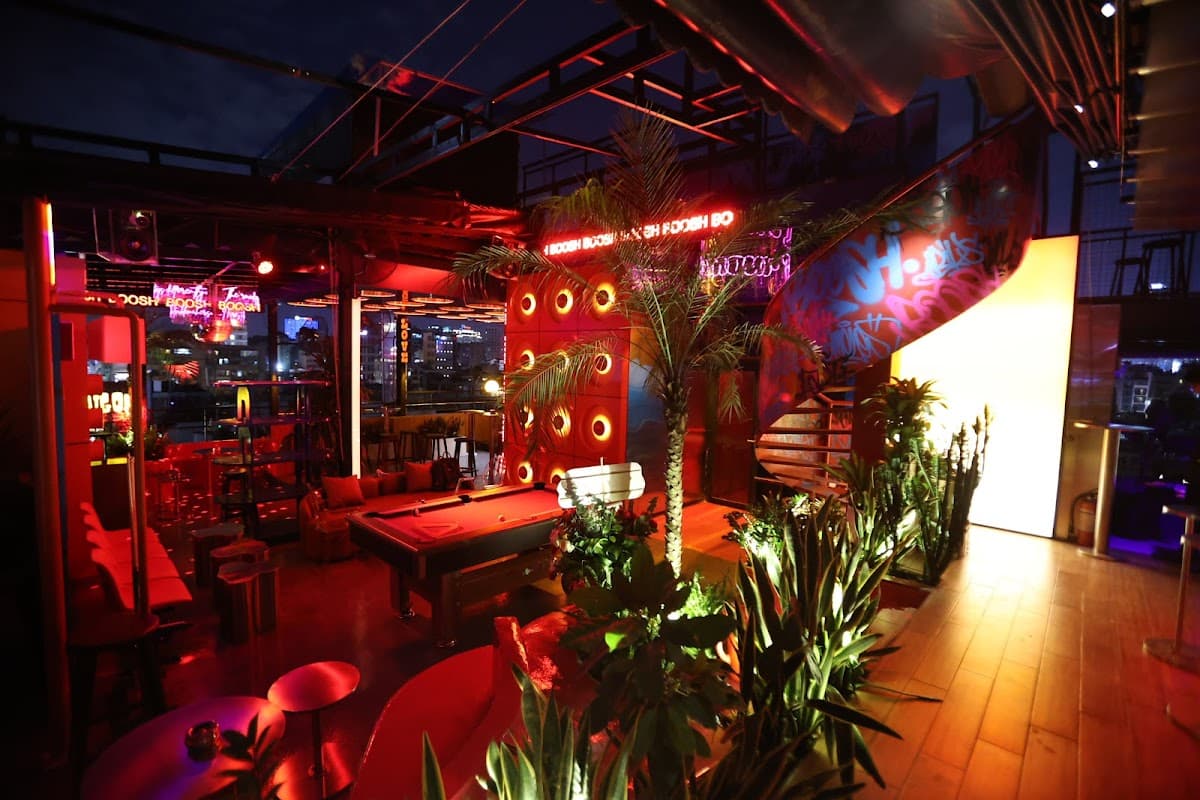 Boosh 2 - Rooftop Bar