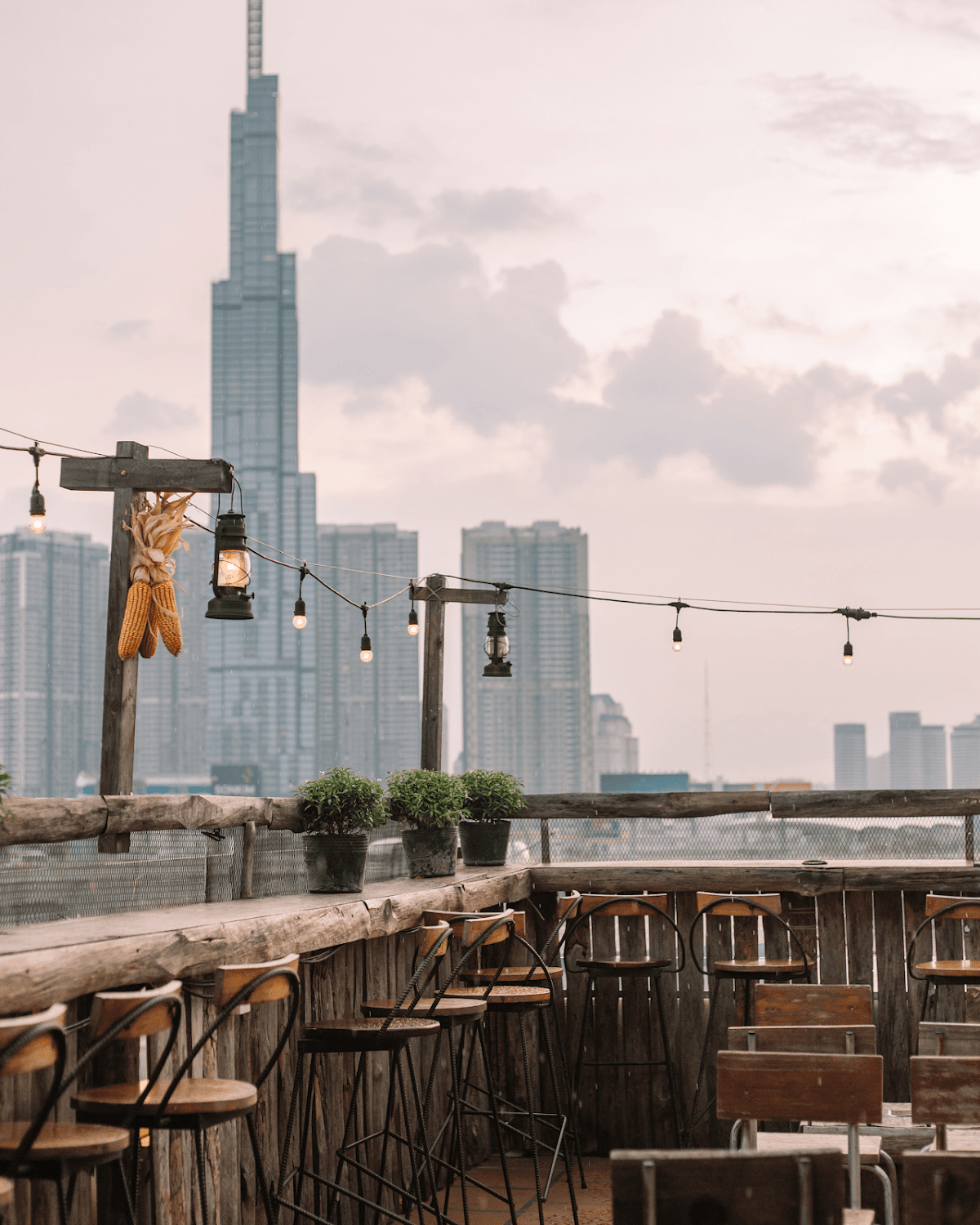 Chênh Vênh Rooftop