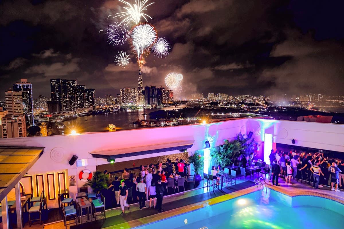 Liquid Sky Bar