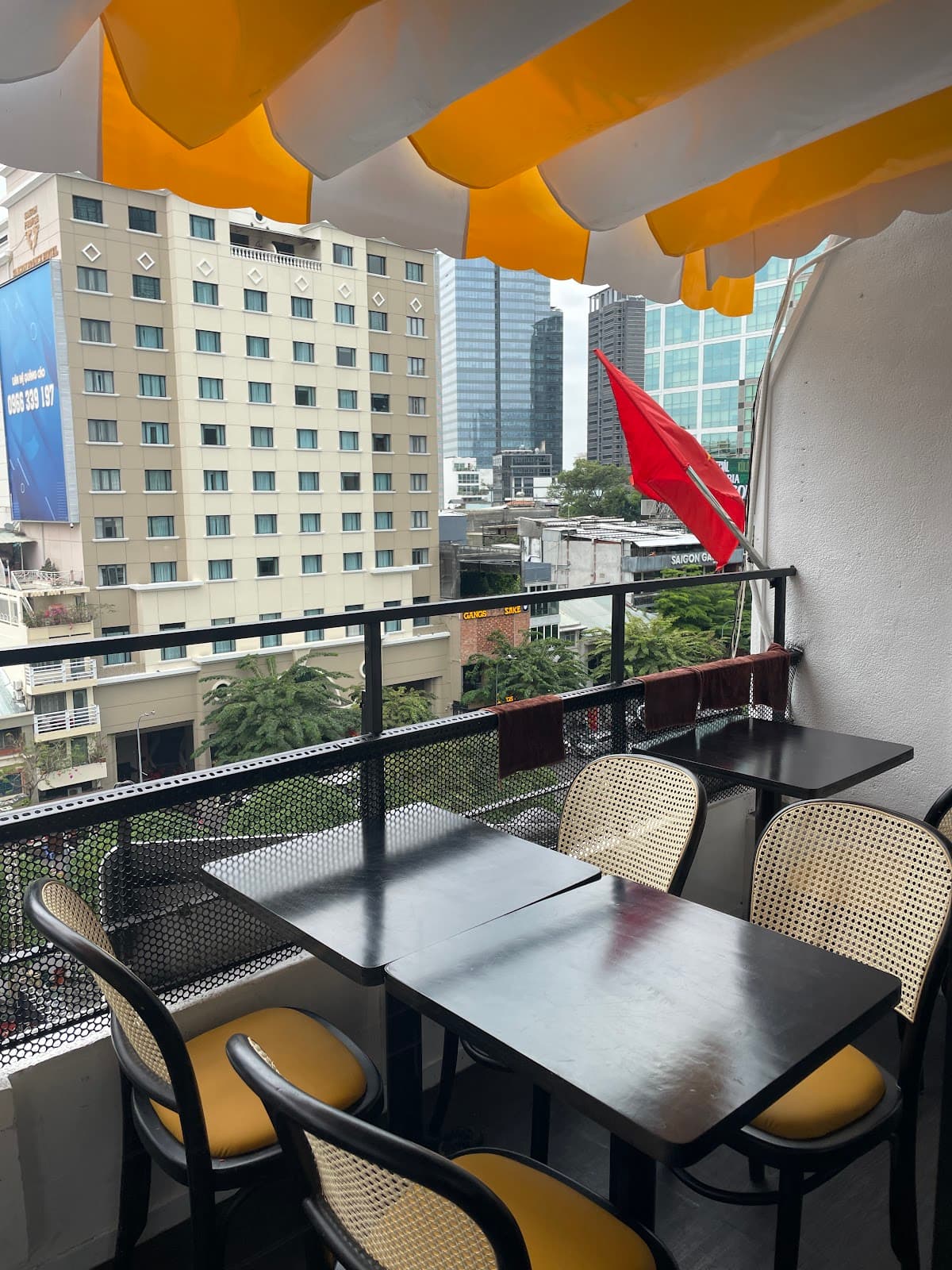 LuLi's Skyview Bar