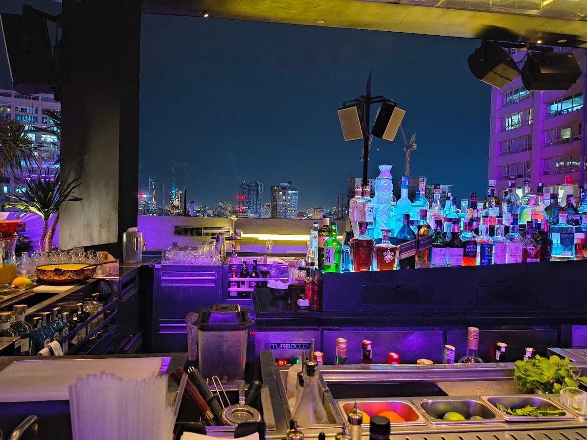 Zion Sky Lounge & Dining