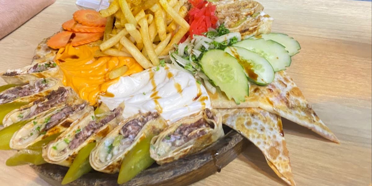 Chez Ray Rooftop Shisha Bar