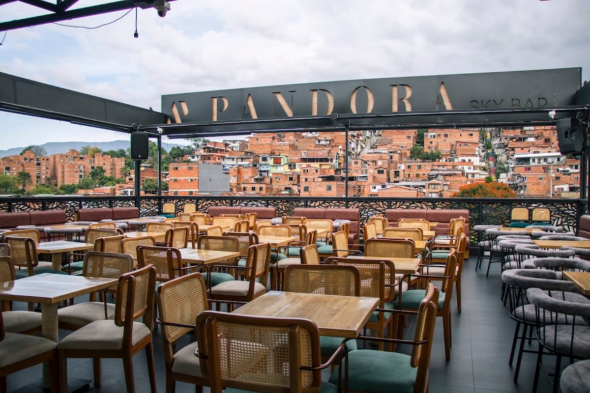 PANDORA SKY BAR