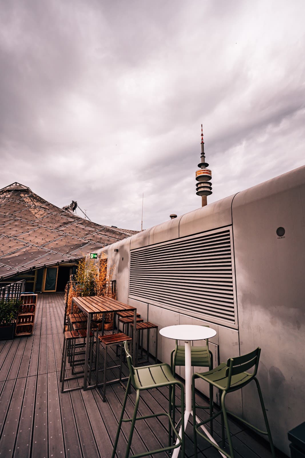 DECK21 | better days on the olympic rooftop