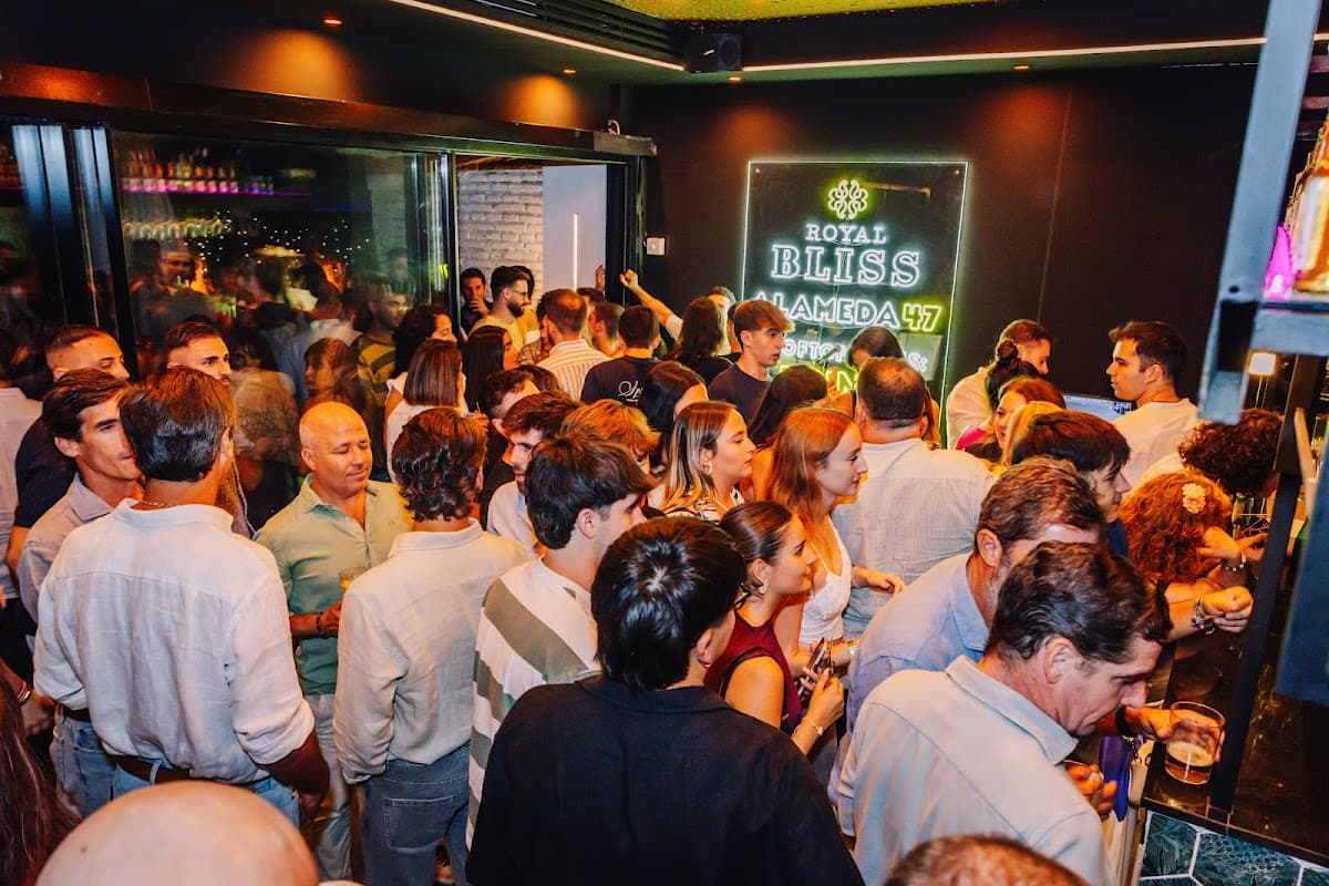 Alameda 47 Rooftop Bar & Club