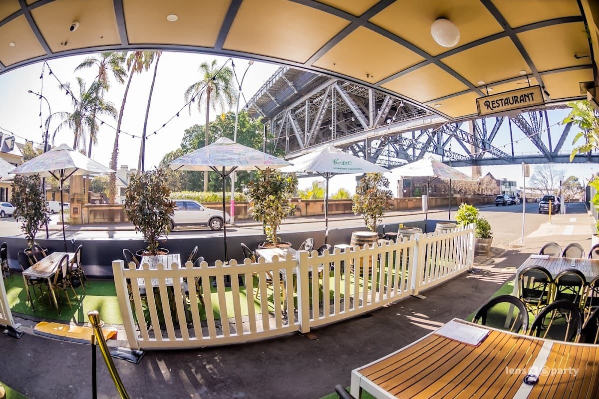 Harbour View Hotel, The Rocks
