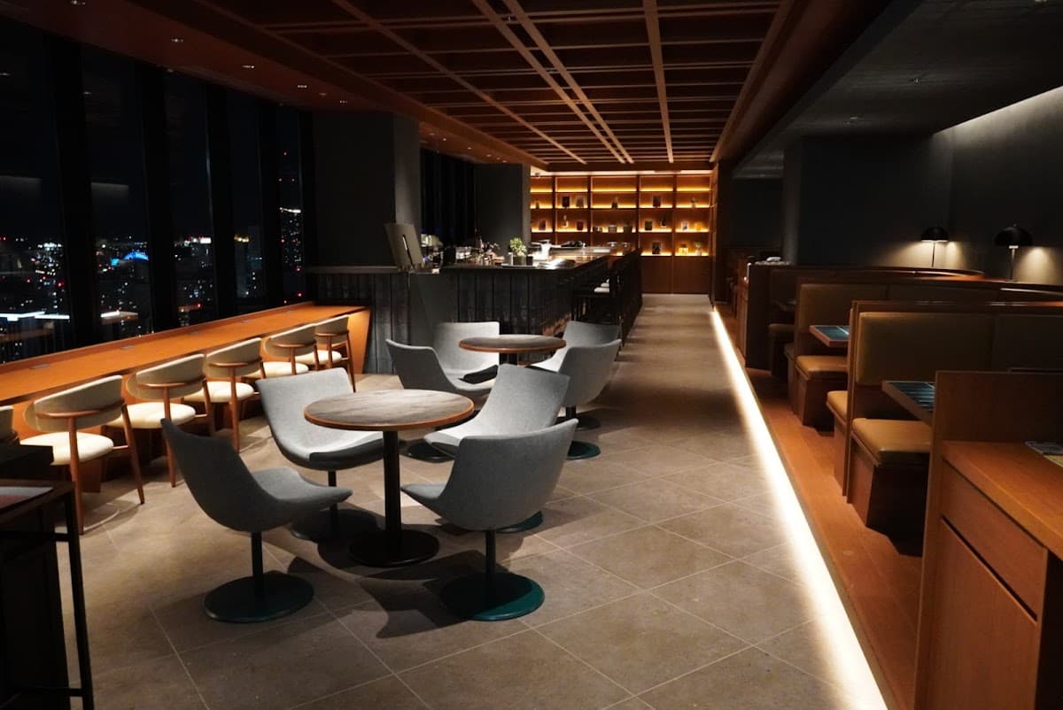 sky lounge cafe&bar mequ