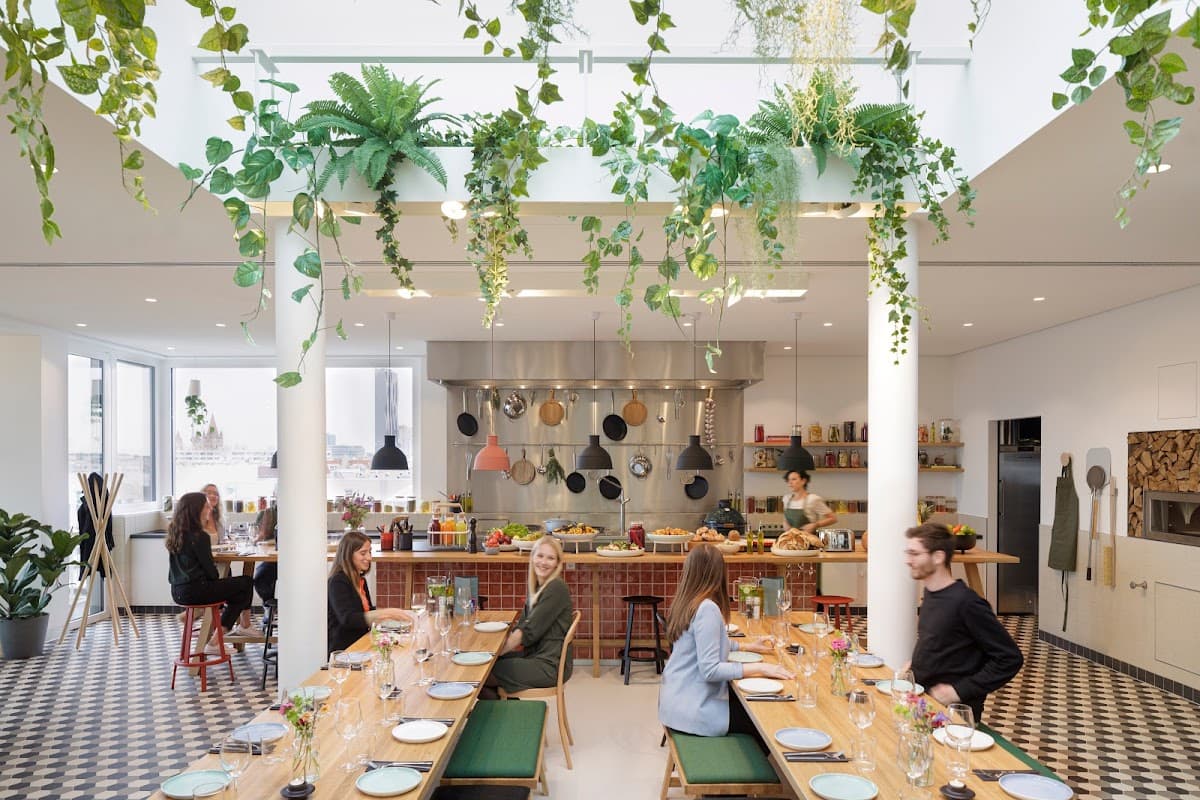 The Living Kitchen: Rooftop Restaurant and Bar by Zoku Vienna